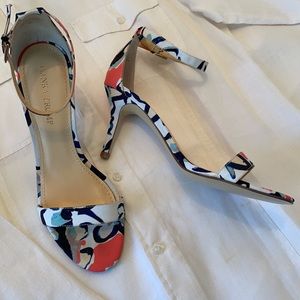 Ivanka Trump Floral Sandals 8 1/2M